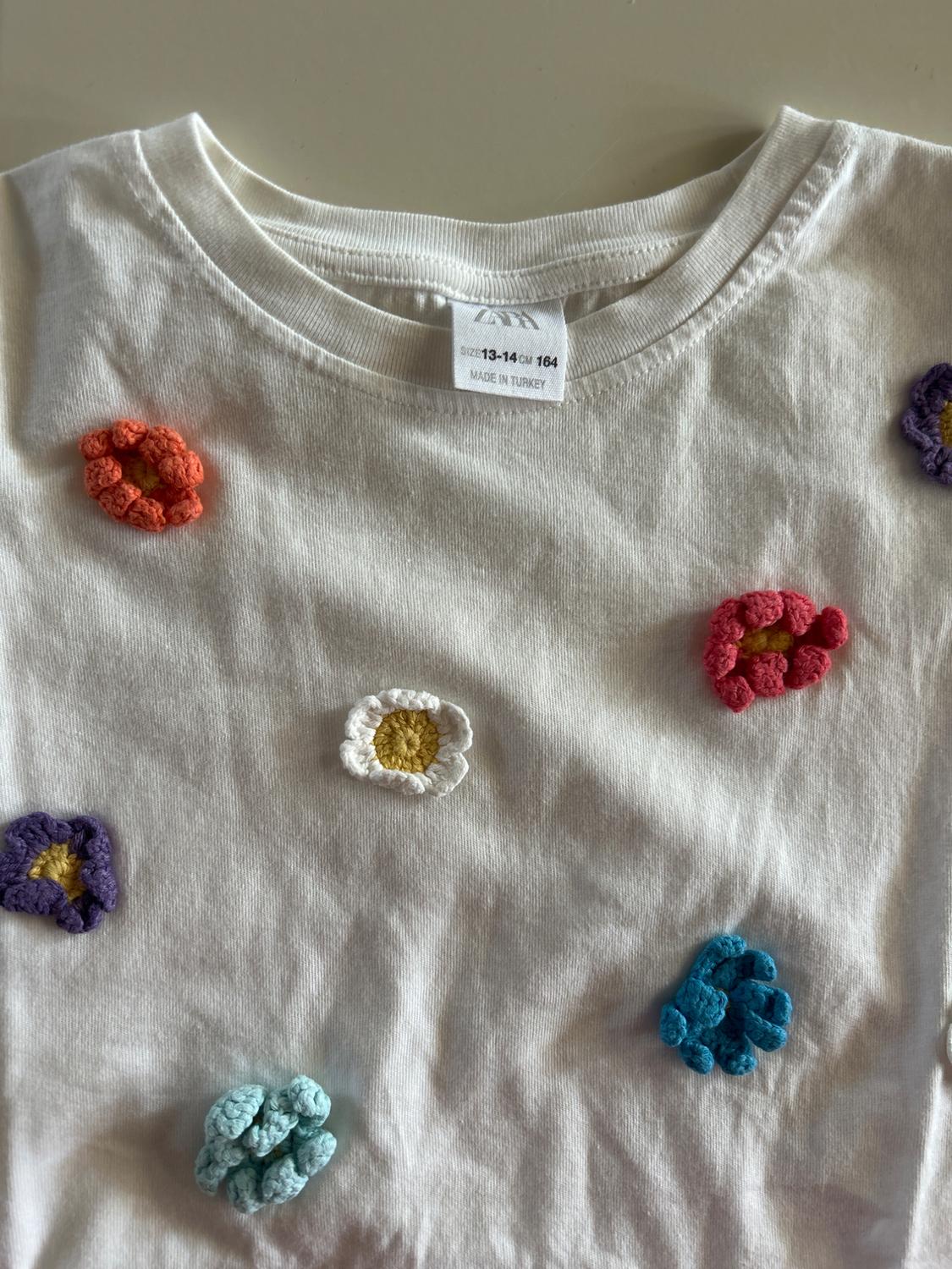 FLOWER CROCHET T-SHIRT - Image 3