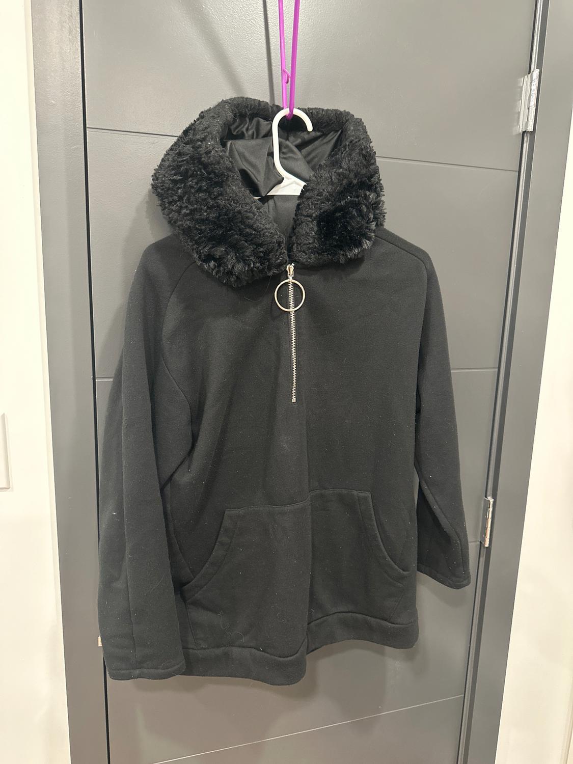 HOODIE - Image 2