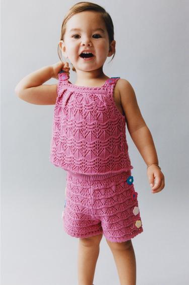 Zara FLORAL CROCHET KNIT BERMUDA SHORTS - Fuchsia