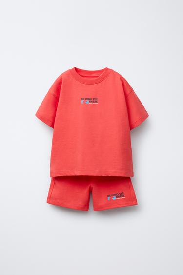 Zara T-SHIRT AND BERMUDA SHORTS SET WITH TEXT PRINT - Intense coral