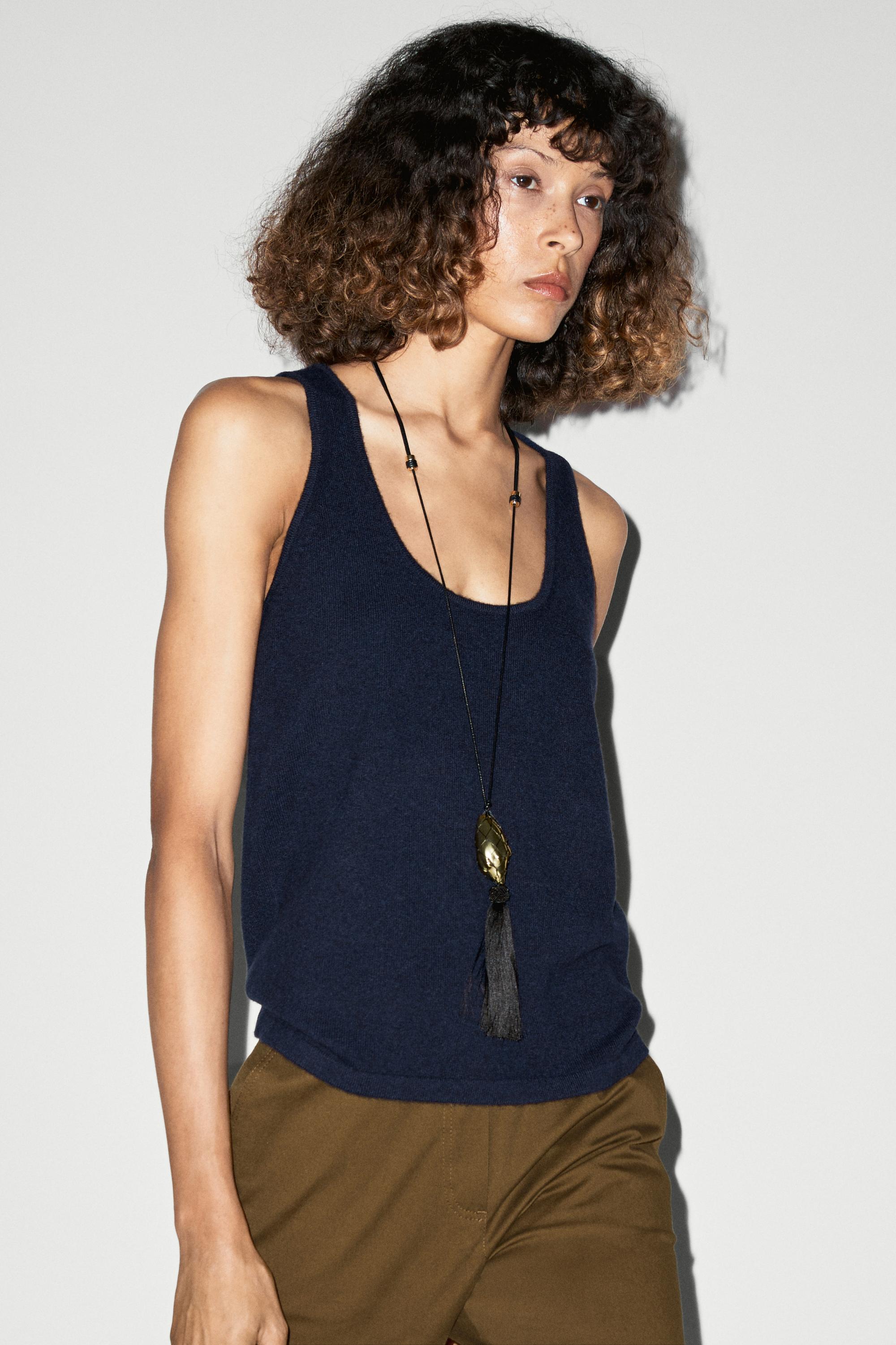 Wool blend knit round neck top — Navy blue