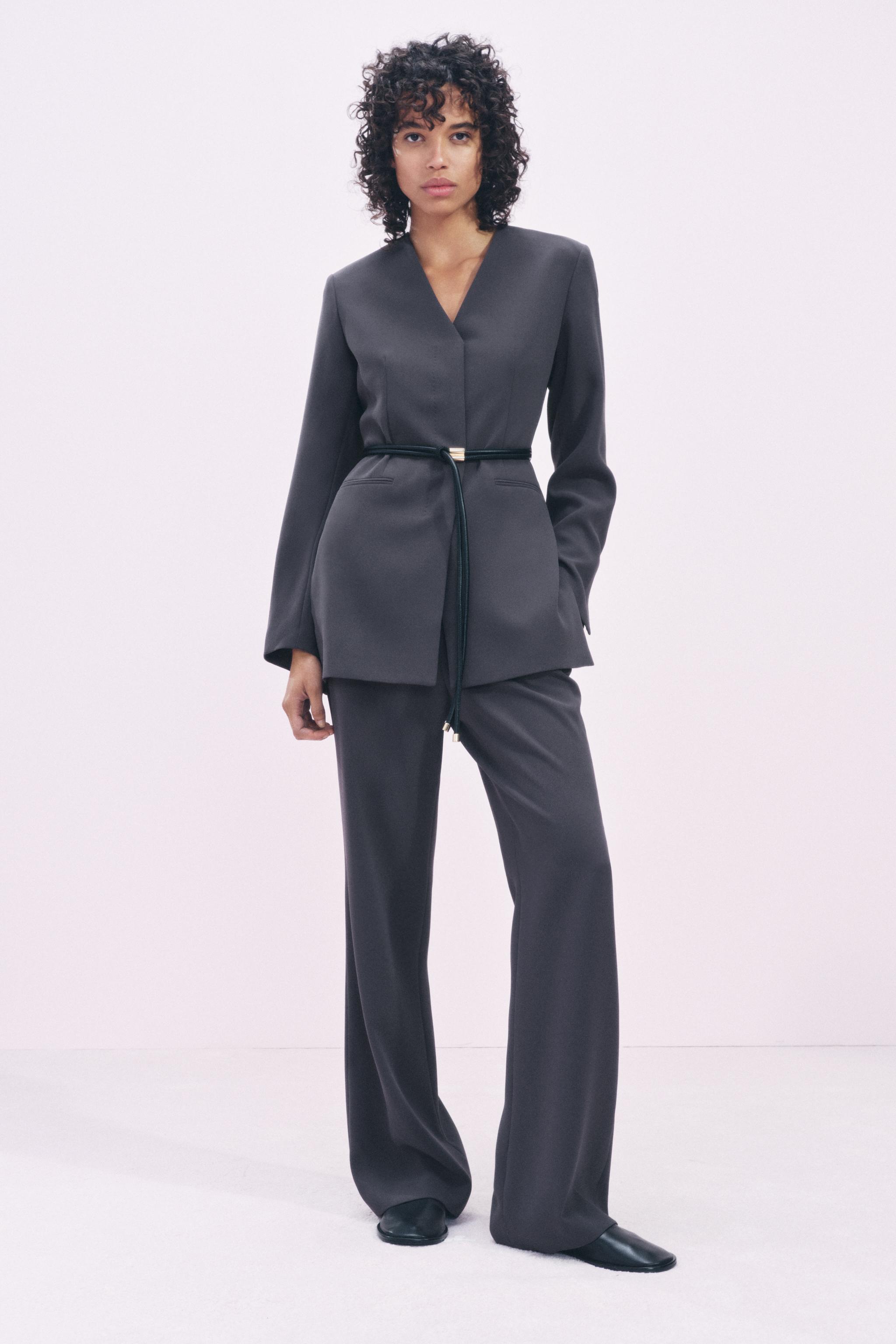 Zara ensemble tailleur femme sale