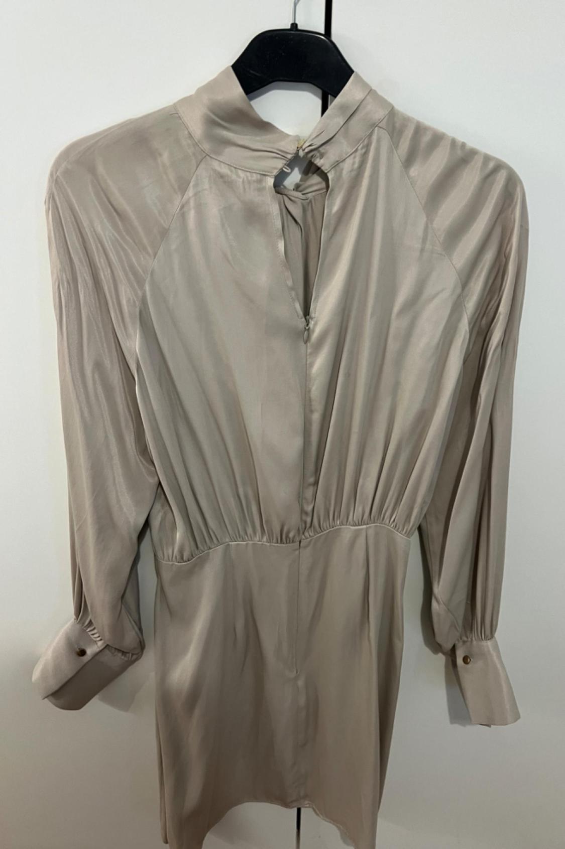 SATIN-EFFECT DRESS WITH KNOT DETAIL