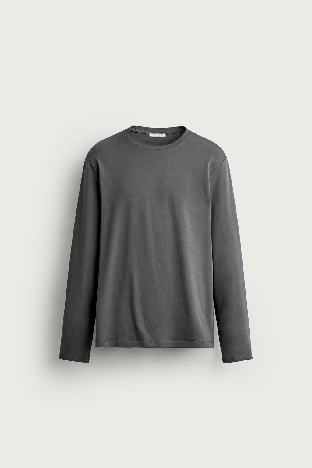 BASIC LONG-SLEEVE SLIM FIT T-SHIRT