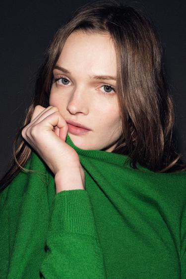 EXTRA SOFT 100% WOOL JUMPER - Green by Zara