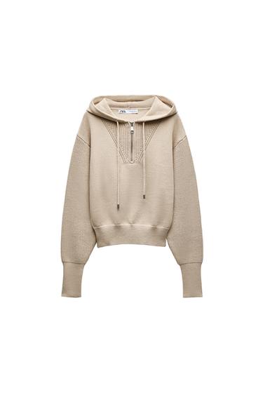 KNIT SWEATER WITH HOOD