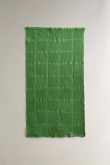 WAFFLE-KNIT COTTON TEA TOWEL - Green by Zara - Image 1