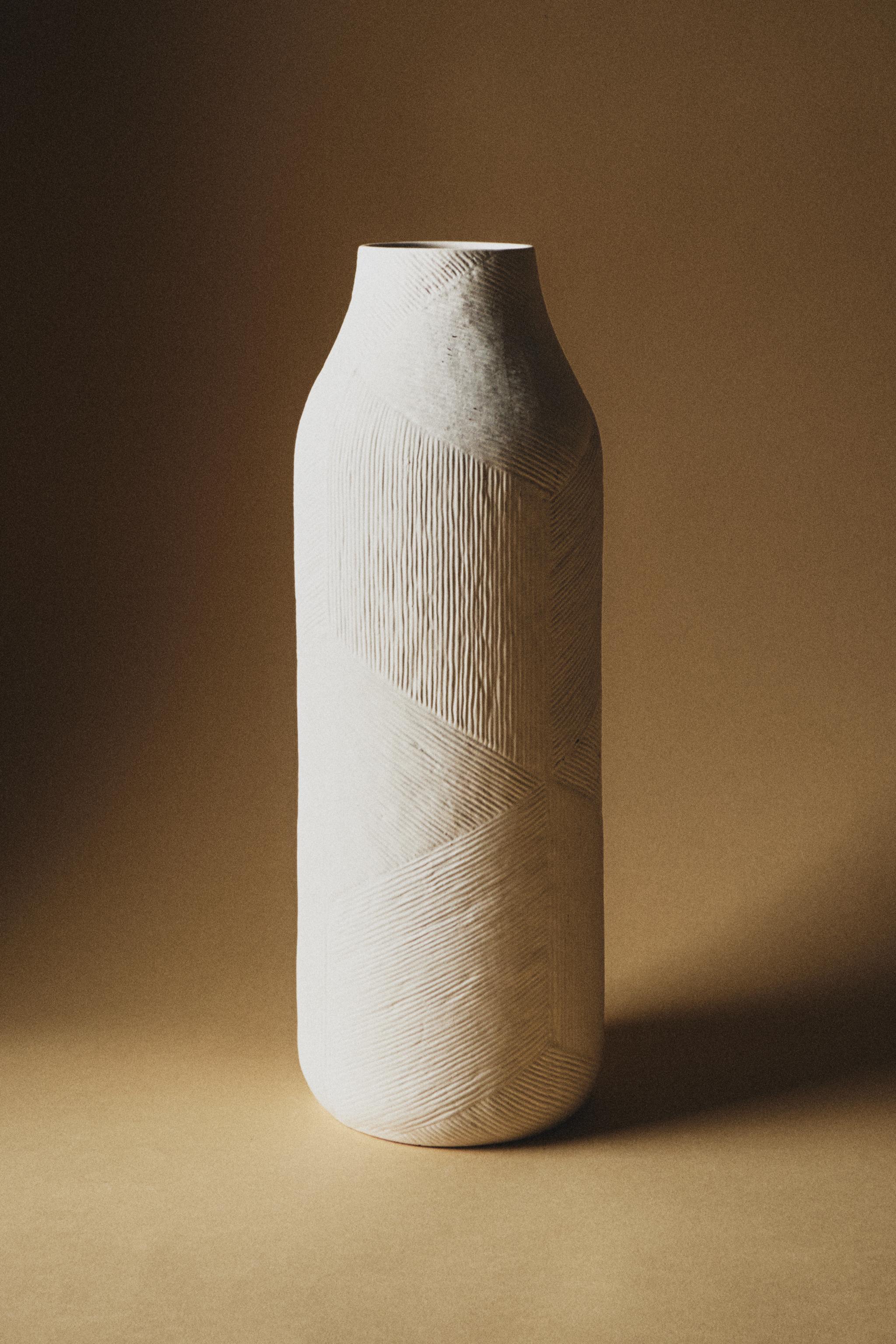 TEXTURED CERAMIC VASE