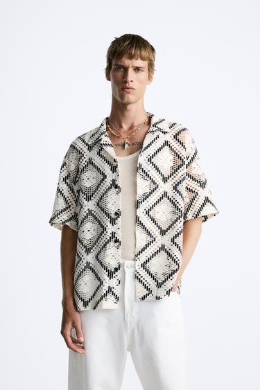 CAMISA JACQUARD CALADOS - Crudo / Negro de Zara