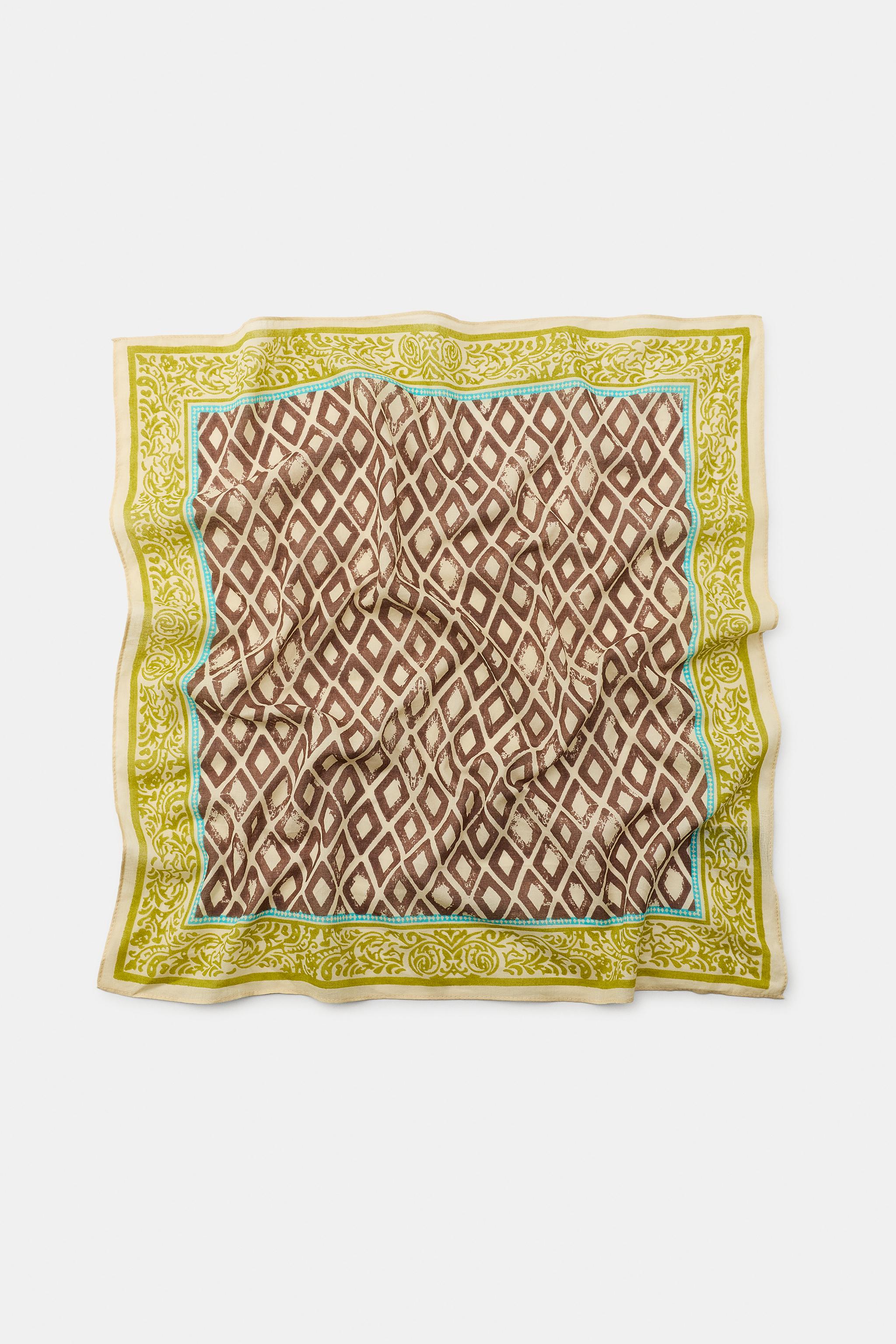 DIAMOND PRINT BANDANA SCARF