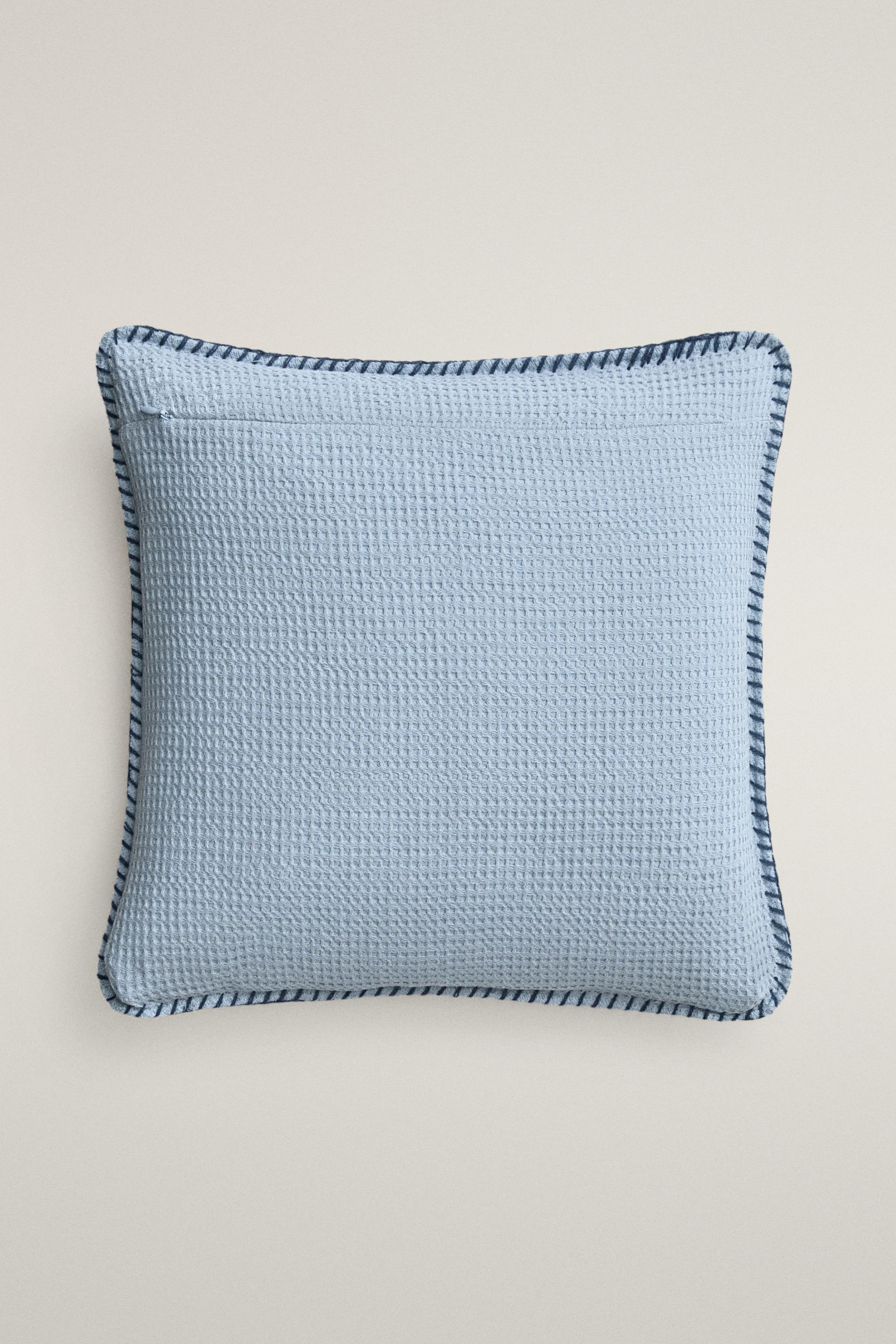 Zara KIDS WAFFLE THROW PILLOW COVER — фото 3