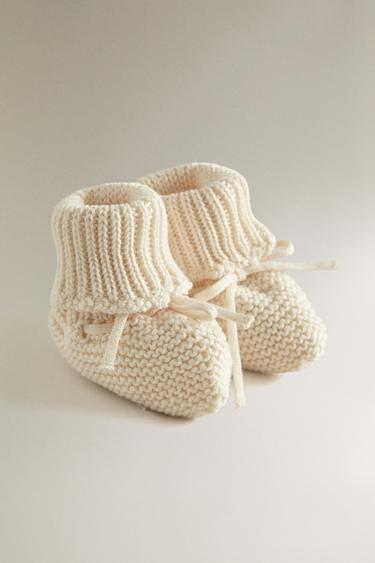 Zara BABY KNIT BOOTIES - Ecru - Image 0
