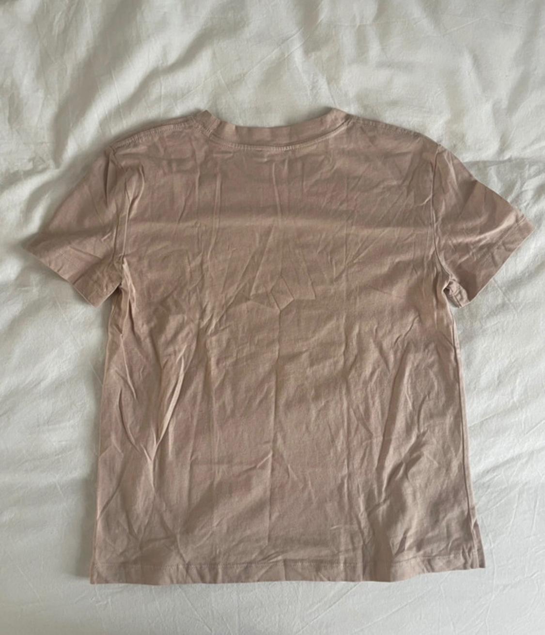 CAMISETA BÁSICA DE MANGA CORTA ROSA PALO - Image 4