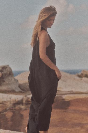 FLOWING VOLUMINOUS MIDI DRESS - Black by Zara