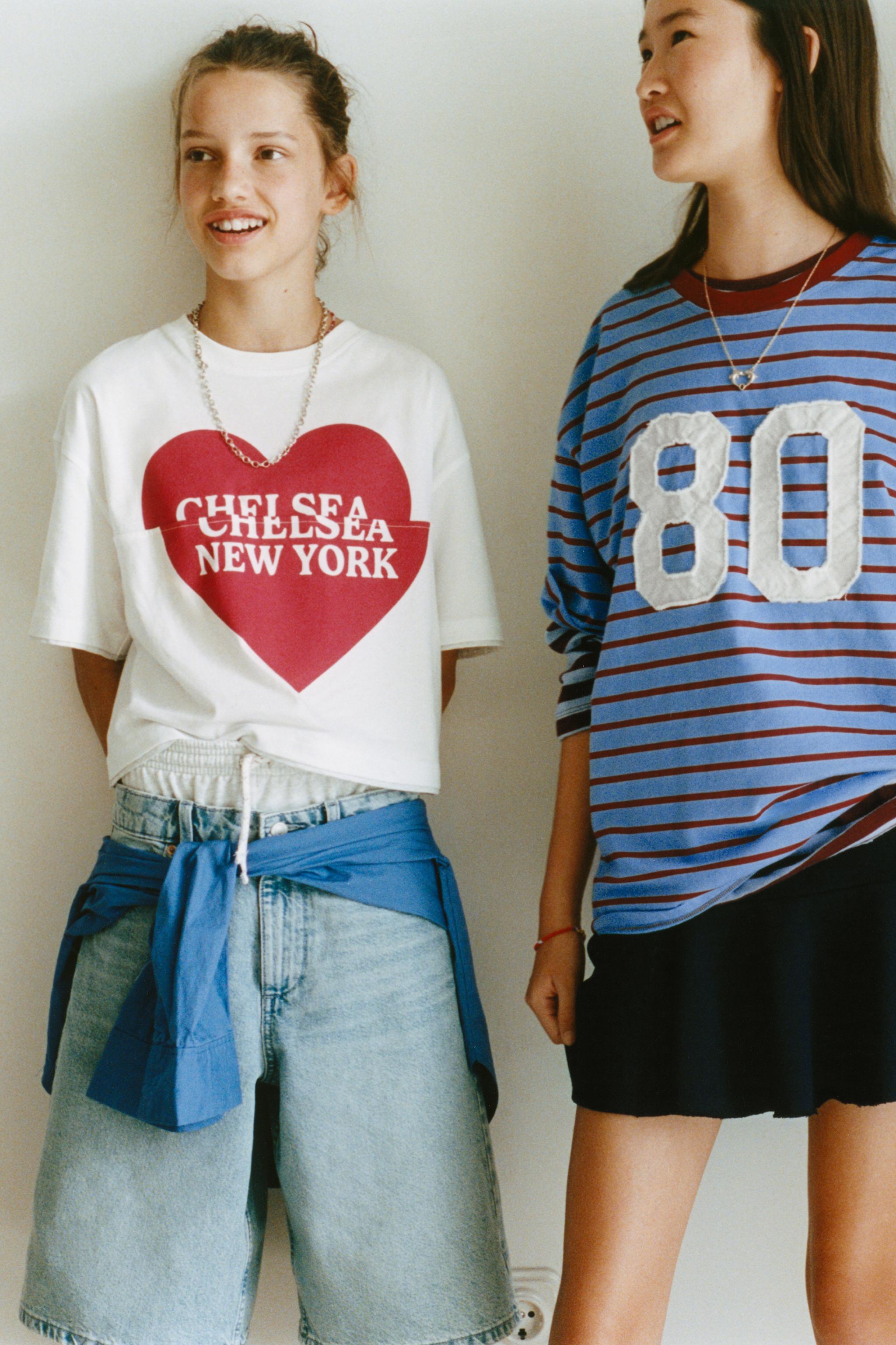 STRIPED NUMBER PATCH T-SHIRT — Light blue