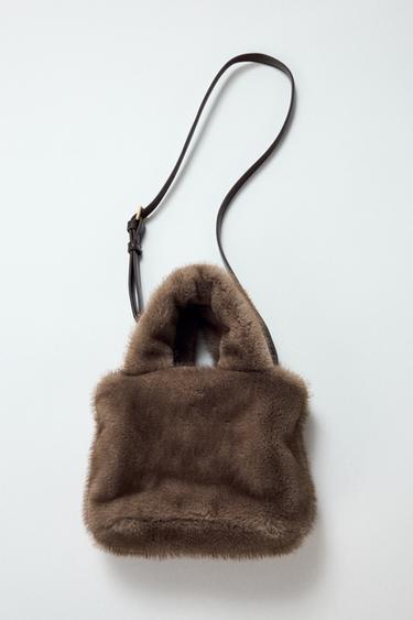 FAUX FUR MINI BUCKET BAG - Beige by Zara