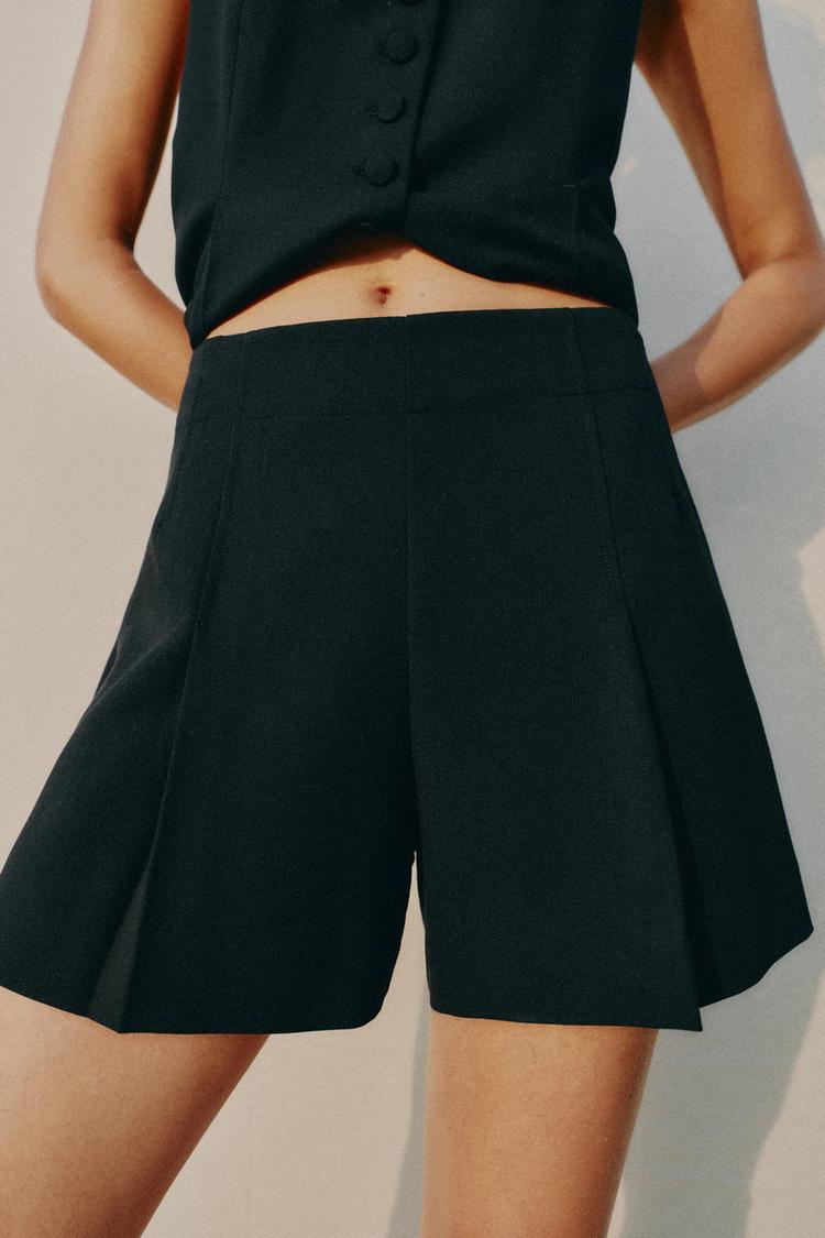 DARTED SHORTS