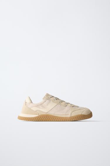 CONTRAST BAREFOOT SNEAKERS — Off White 1