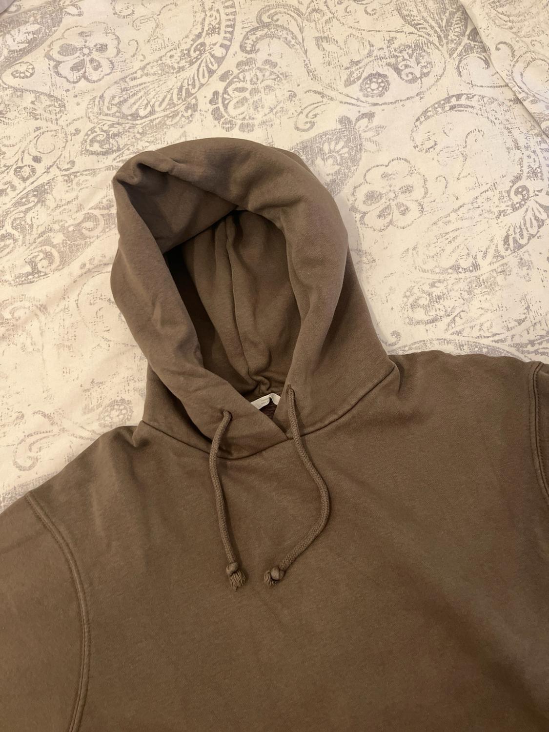 BASIC HOODIE - Image 3