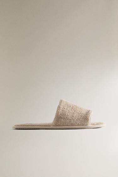 خف حمام مفتوح من قماش تيري - بيج الخاص بـ Zara - صورة 0