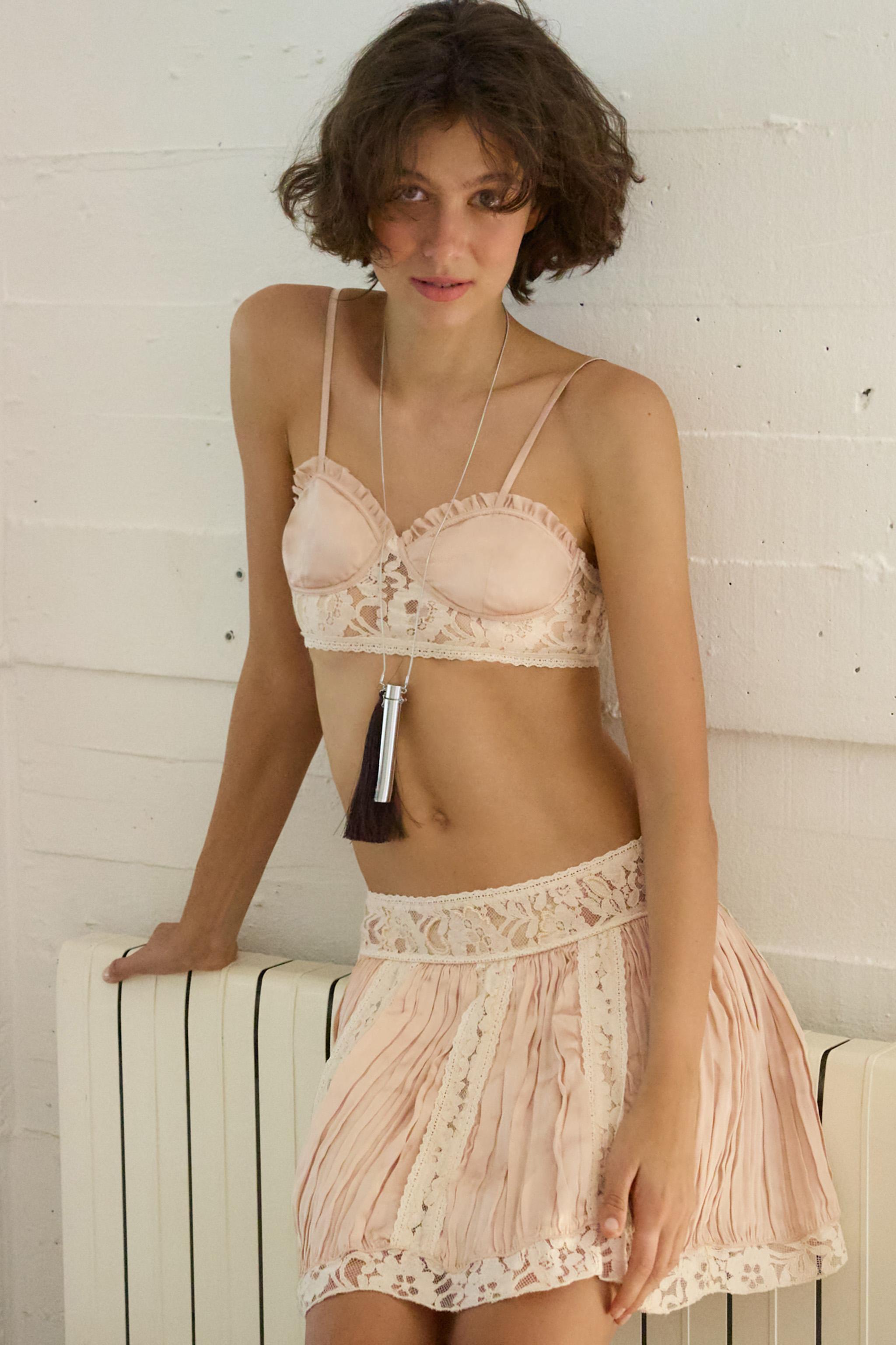 SOUTIEN-GORGE PLIS DENTELLE