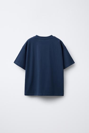 LOT DE DEUX T-SHIRTS UNIS ET À RAYURES - Bleu ciel de Zara - Image 2