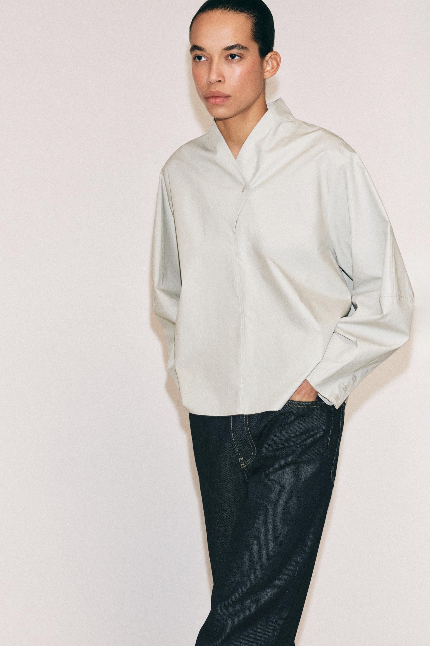 Женская рубашка Zara ZW Collection V-NECK, цвет: Серо-бежевый — фото 4