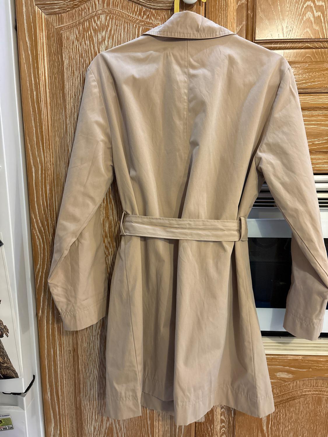 BASIC LONG TRENCH COAT - Image 2