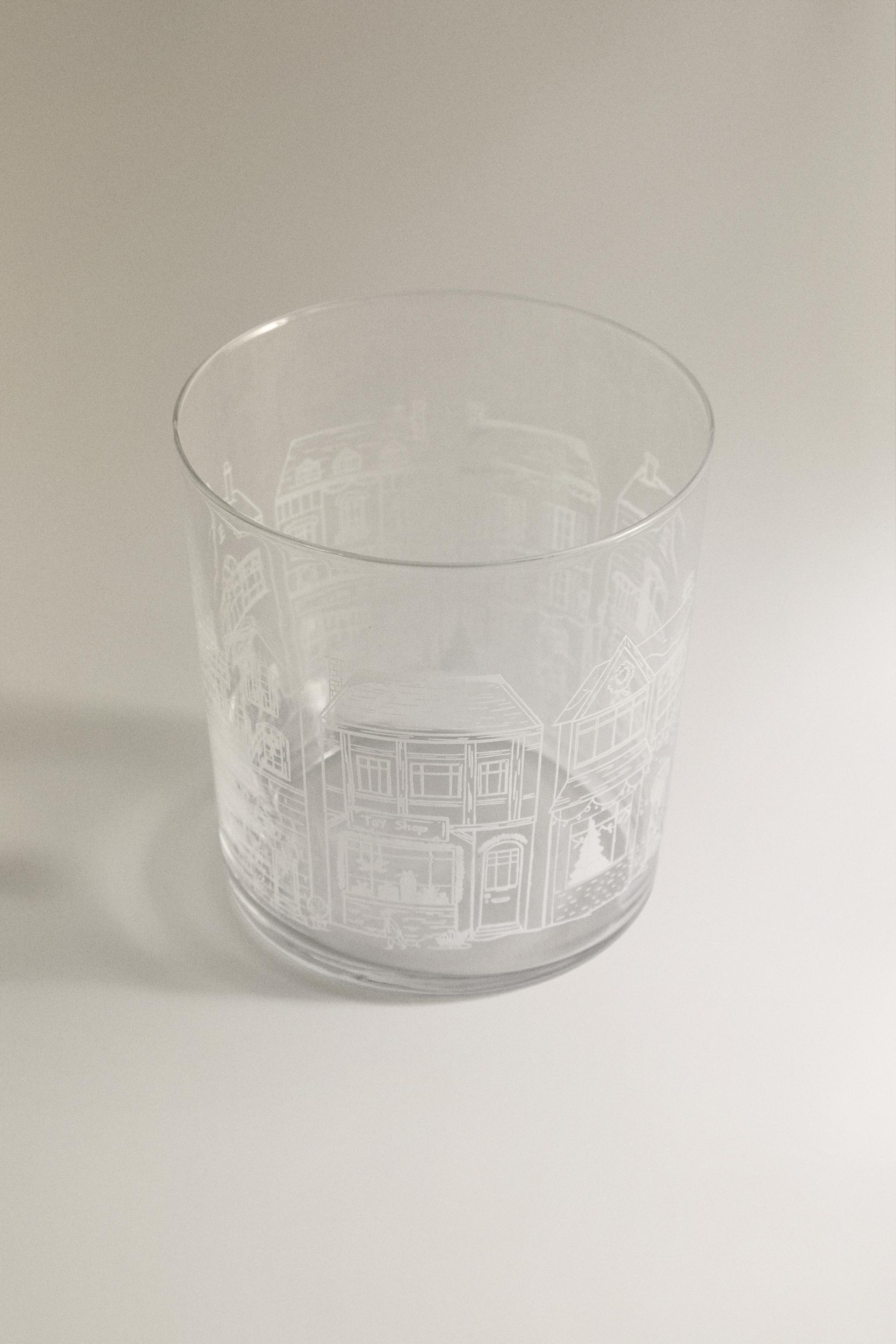 CHRISTMAS GLASS TUMBLER WITH HOUSE PRINT