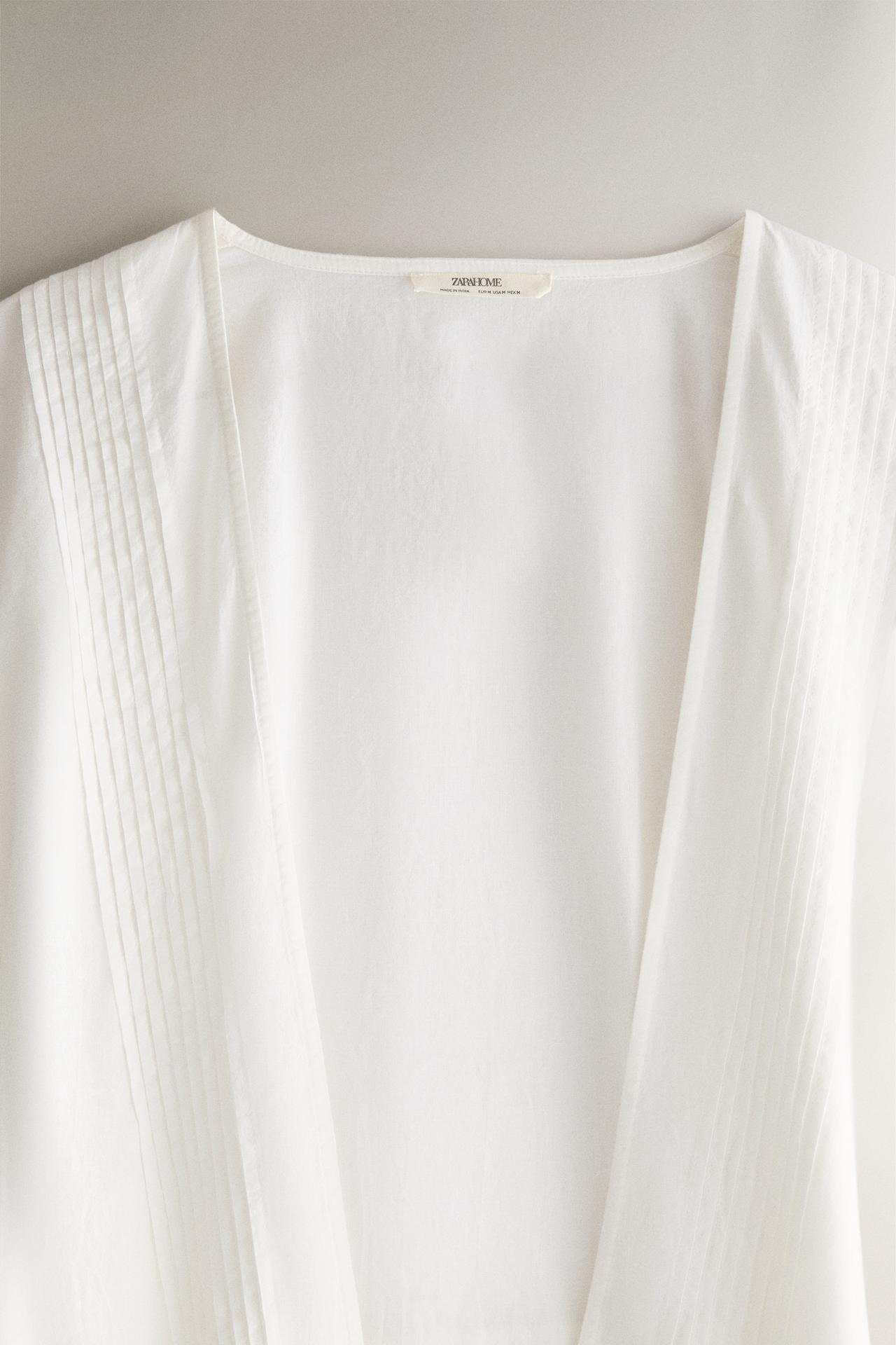 COTTON DRESSING GOWN WITH PINTUCKS — Oyster-white