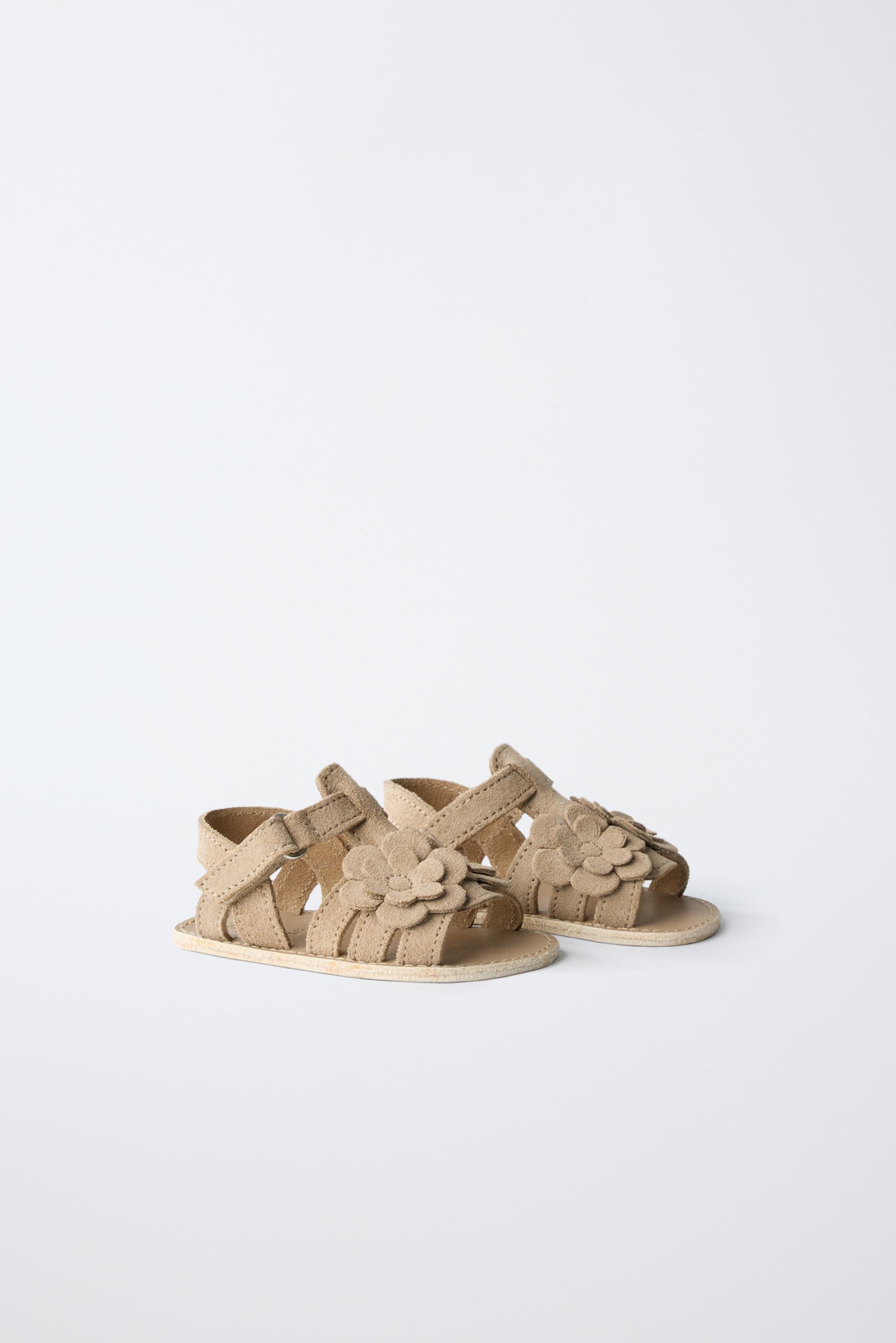 FLORAL LEATHER SANDALS — Sandy Brown
