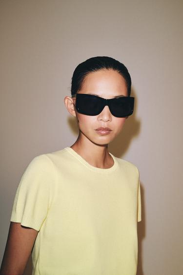 TOP PUNTO MANGA CORTA - Amarillo claro de Zara