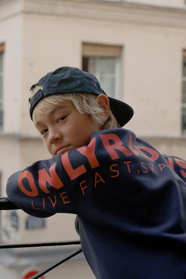 3-14 YEARS/ WASHED EFFECT EMBROIDERED CAP - Blue by Zara