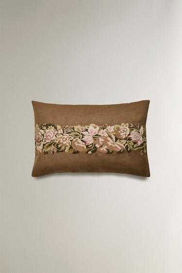Zara EMBROIDERED THROW PILLOW COVER - Light beige - Image 0