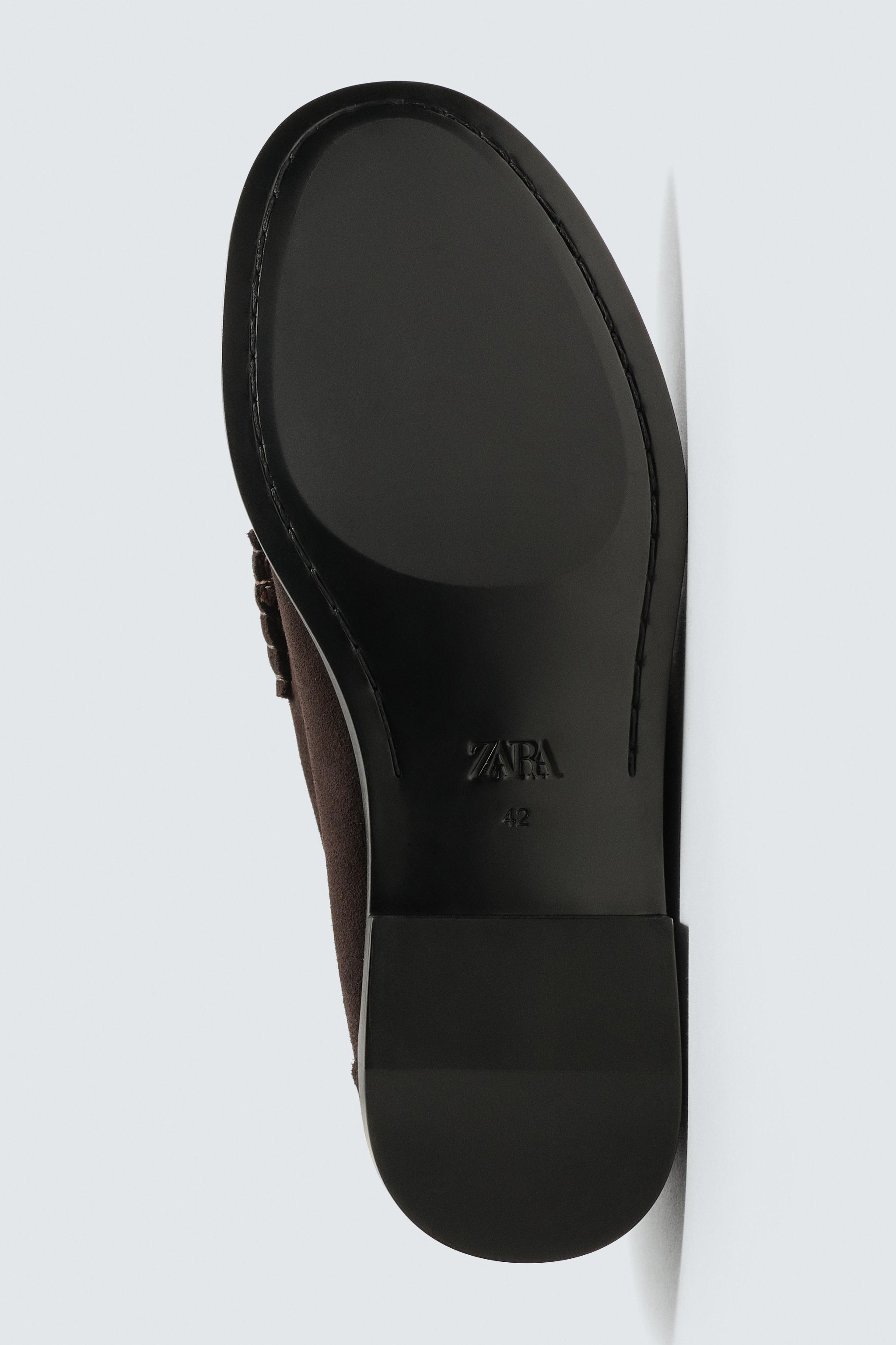 MOCASSINS EN CUIR AVEC MASQUE