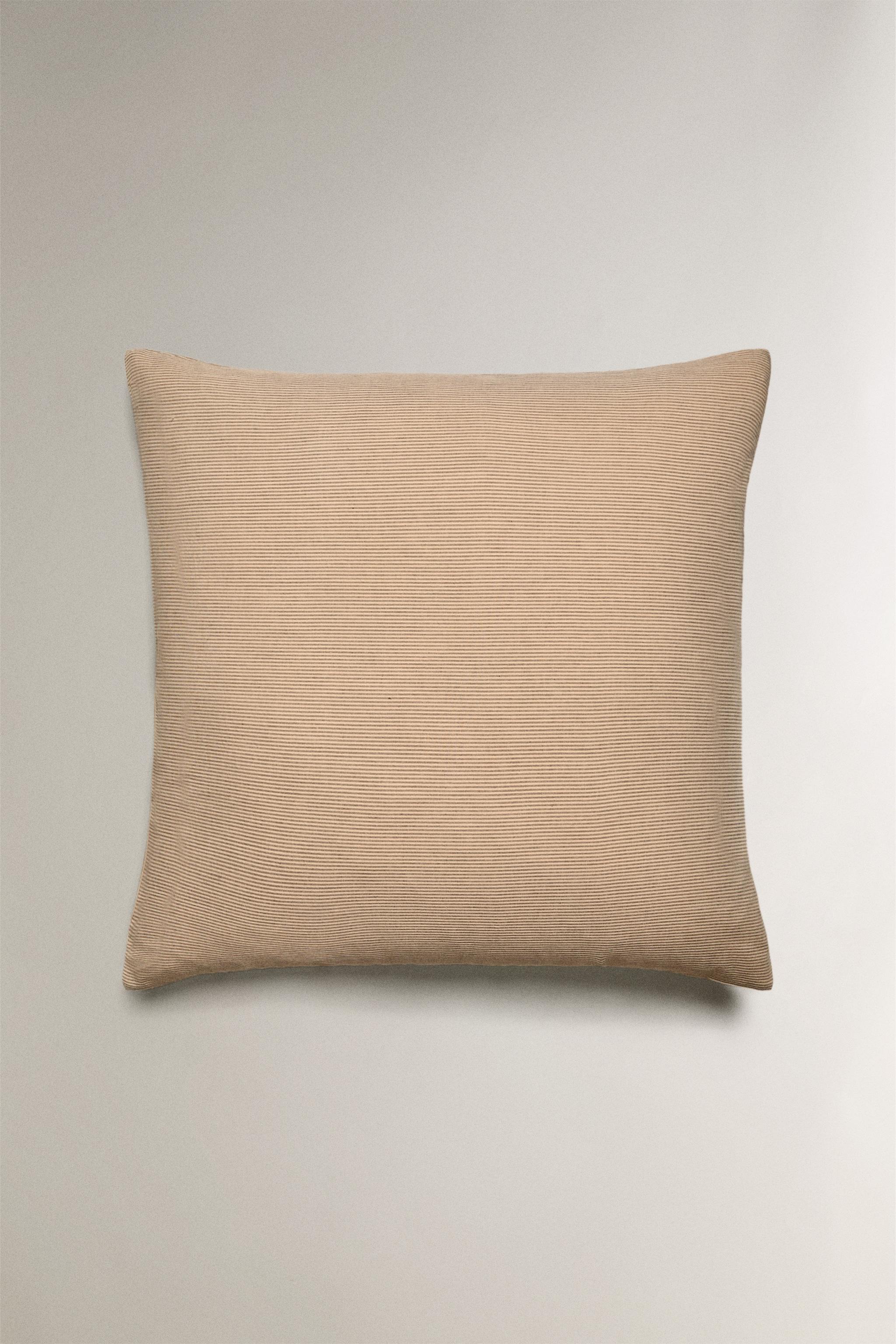 STRIPED SEERSUCKER PILLOWCASE