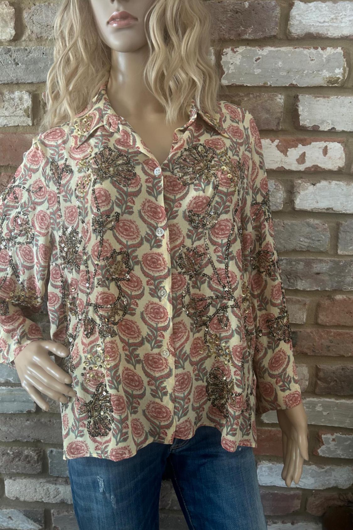 BLOUSE WITH SEQUINNED EMBROIDERY