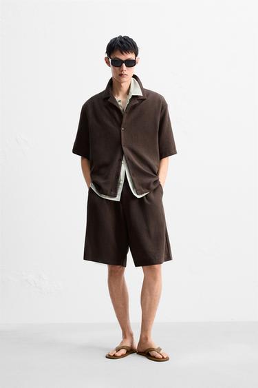 TEXTURED BERMUDA SHORTS WITH PLEATS - Brown by Zara