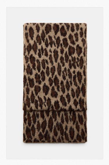 BUFANDA PUNTO ESTAMPADO ANIMAL - Leopardo de Zara