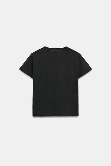 T-SHIRT EFFET DÉLAVÉ À POCHE - Gris anthracite de Zara - Image 1