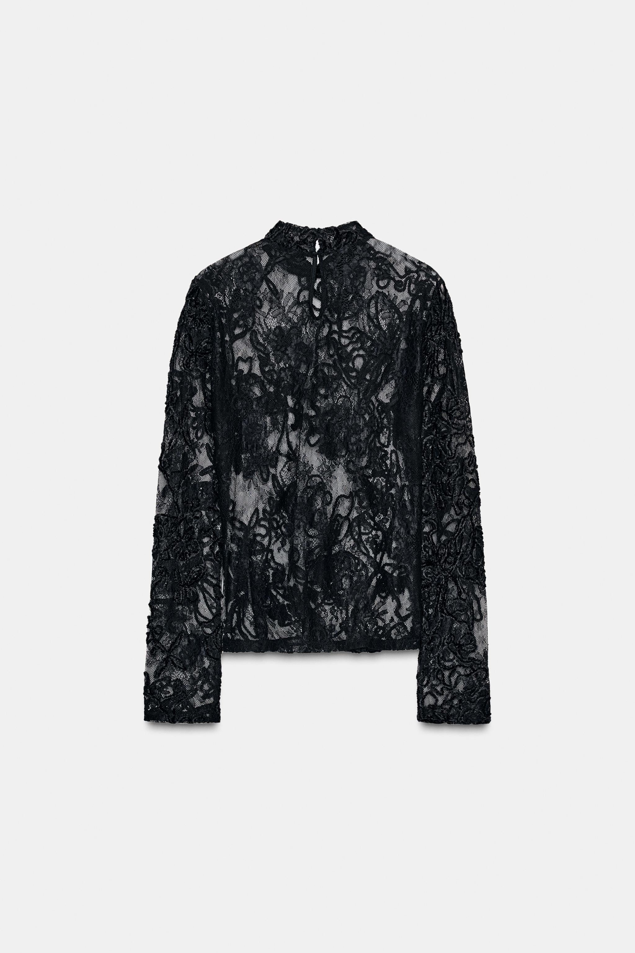 LACE LONG SLEEVE TOP