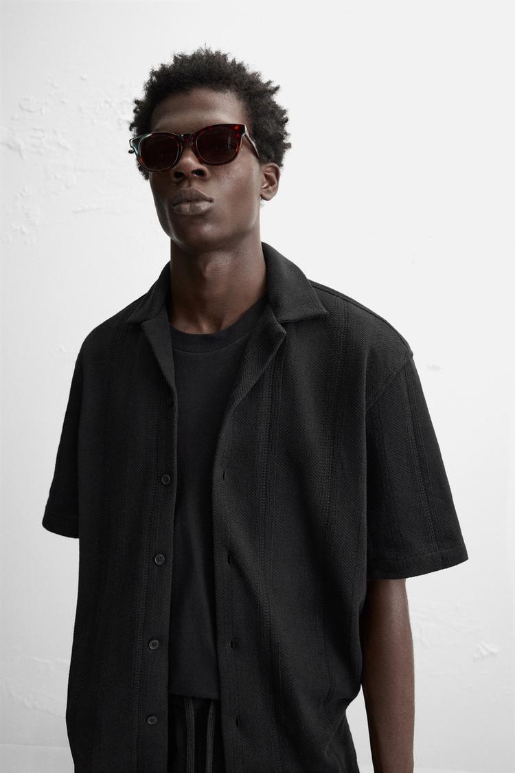 RELAXED FIT TEXTURED SHIRT