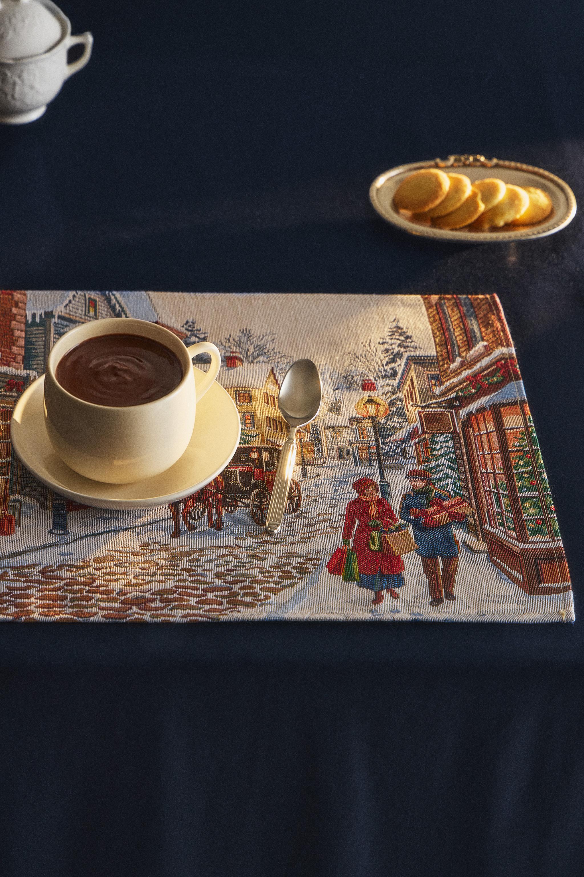SET DE TABLE JACQUARD VILLAGE DE NOËL