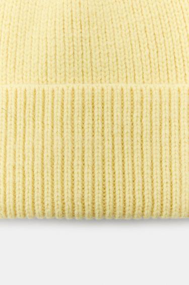BONNET BEANIE EN MAILLE CANNELÉE - Jaune de Zara - Image 1