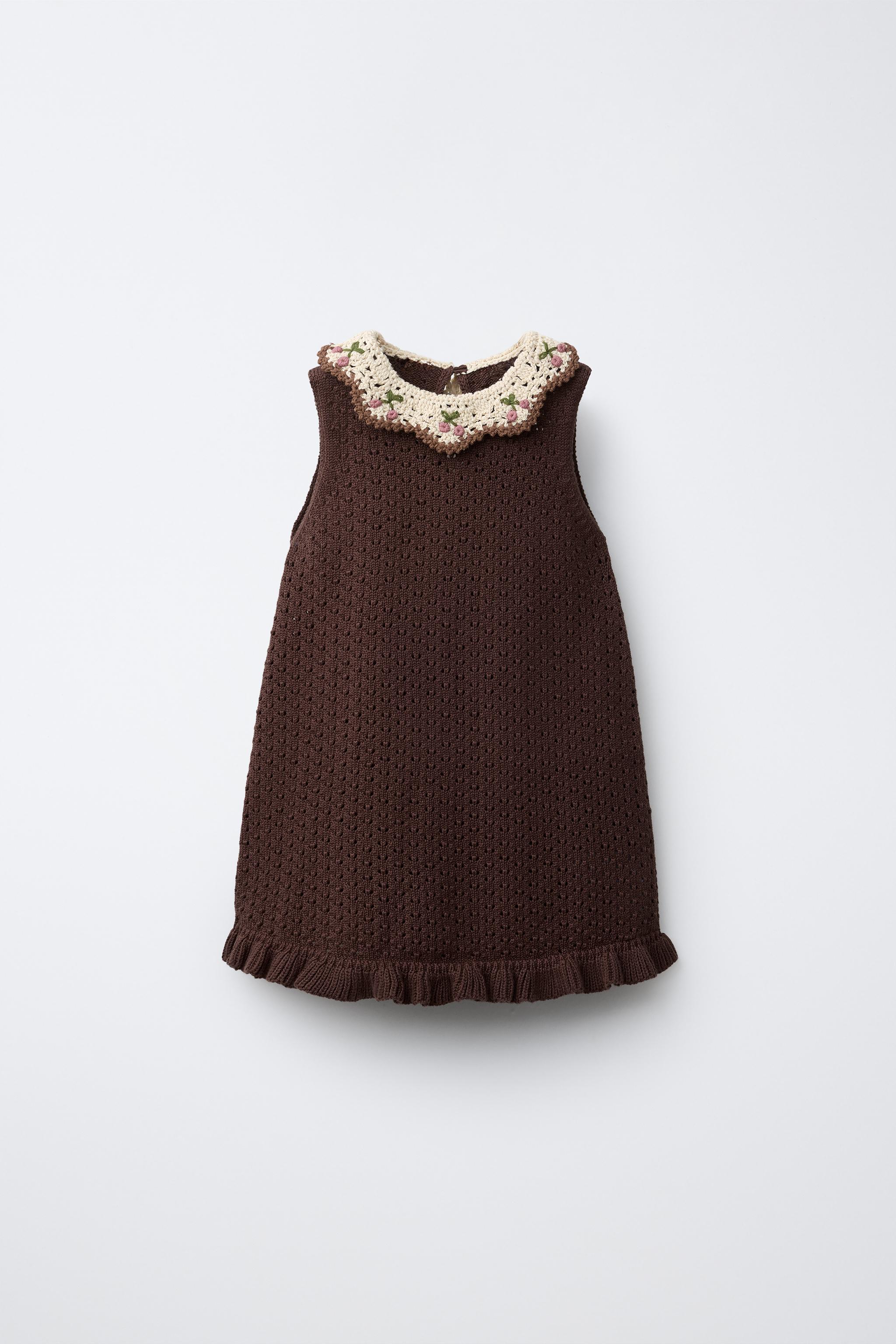 CROCHET DETAIL KNIT DRESS