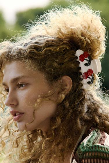 PINCE À CHEVEUX CERISES - Écru de Zara
