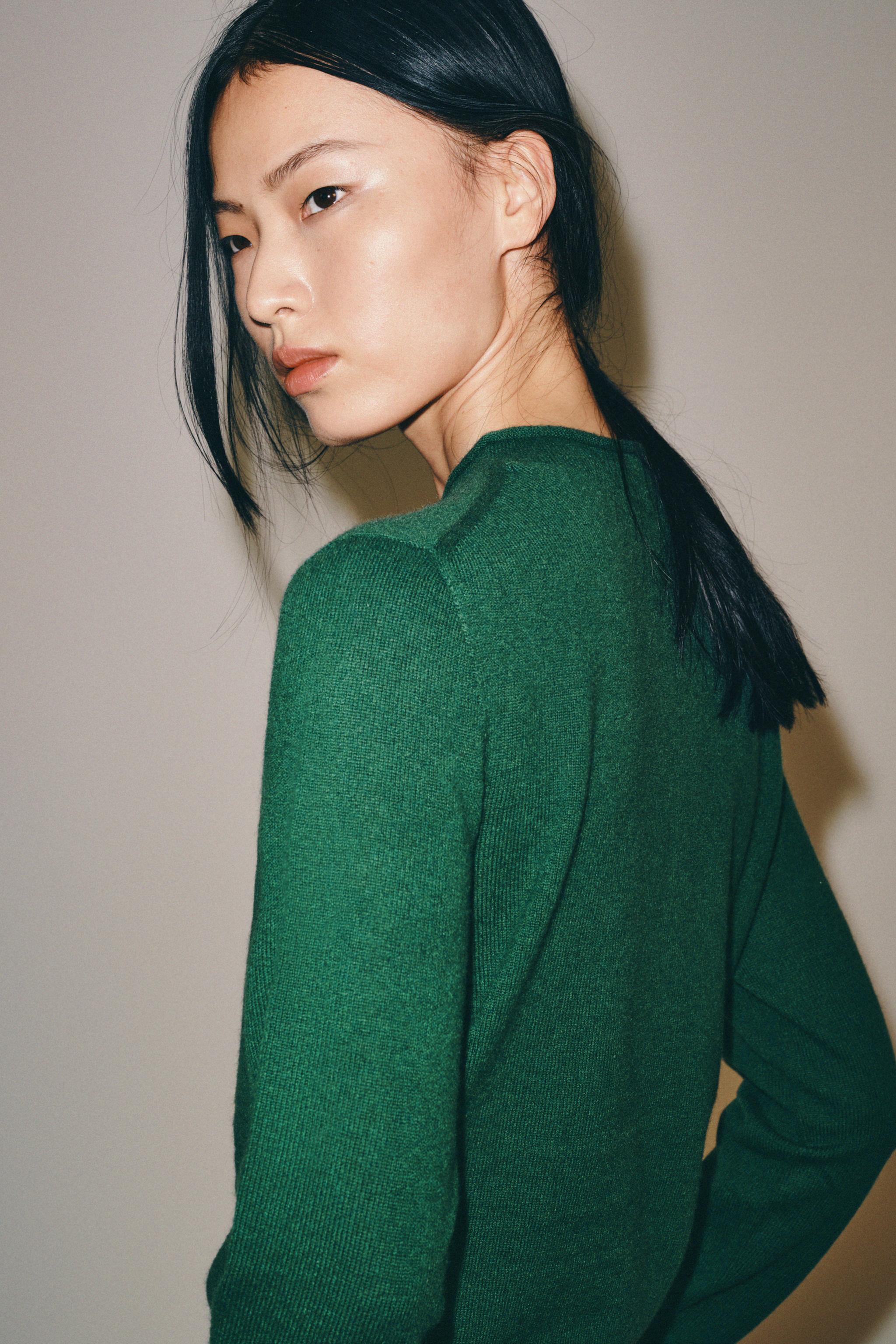 100% CASHMERE MOCK NECK JACKET