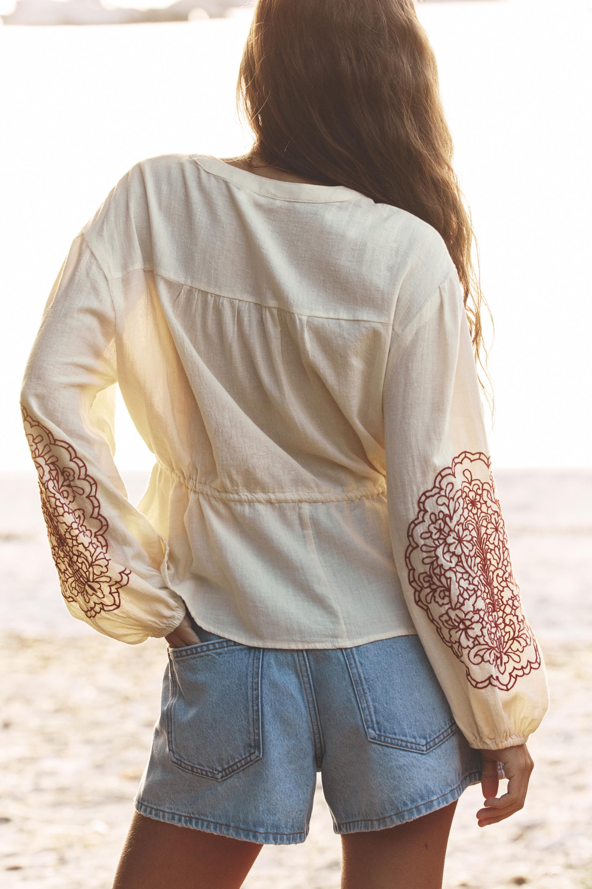 トップス ella drawstring blouse e L L a