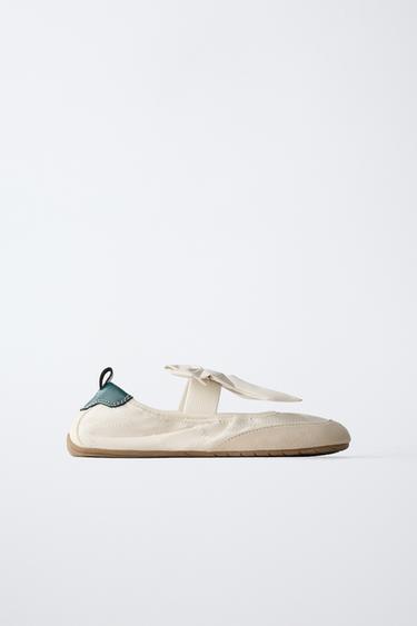 Zara SPORTY BALLET FLATS WITH BOW - White