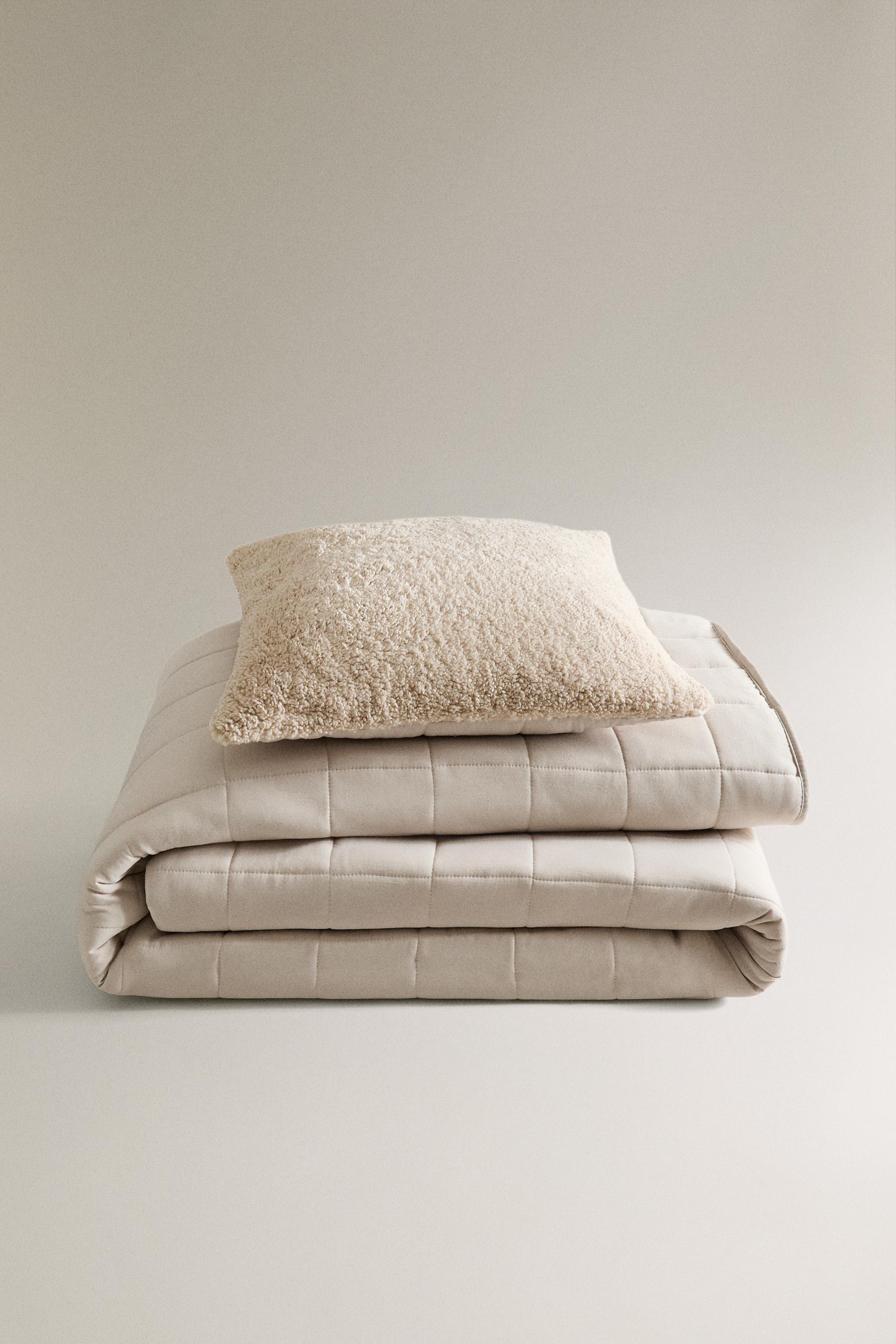 ザラホーム ZARA  刺繍 レース ベットカバー　枕カバー　セット ZARA HOME18春夏新作ベッド＆クッションカバー、トンボや